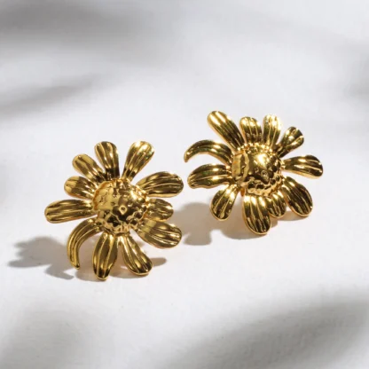 SUNFLOWER STUD